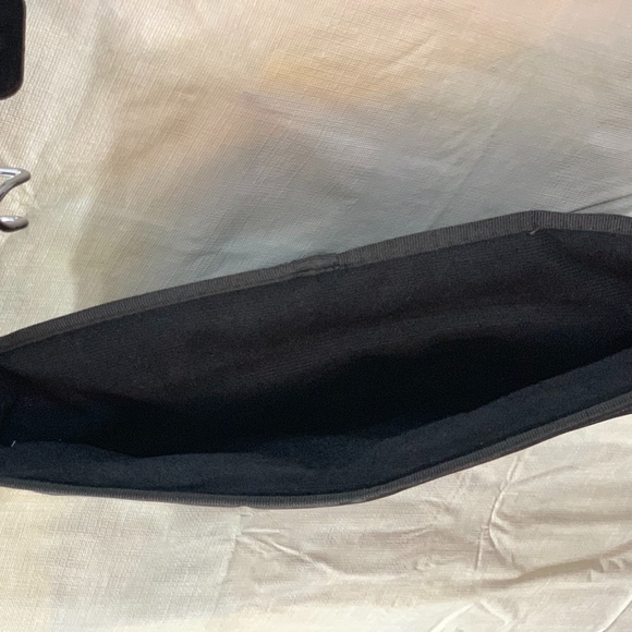 Incipio San Francisco  padded tablet sleev… - Picture 4 of 4